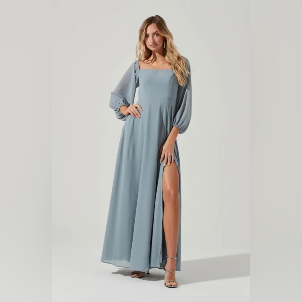 ASTR Lucinda Chiffon Evening Dress NWT - Picture 1 of 6
